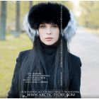 Black and silver fox fur headband with structured winter contrast